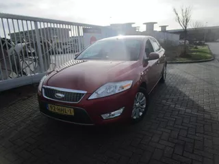 Ford Mondeo 2.0-16V Ghia