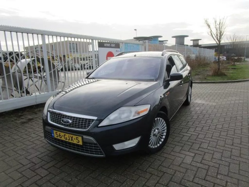 Ford Mondeo Wagon 2.0-16V Titanium
