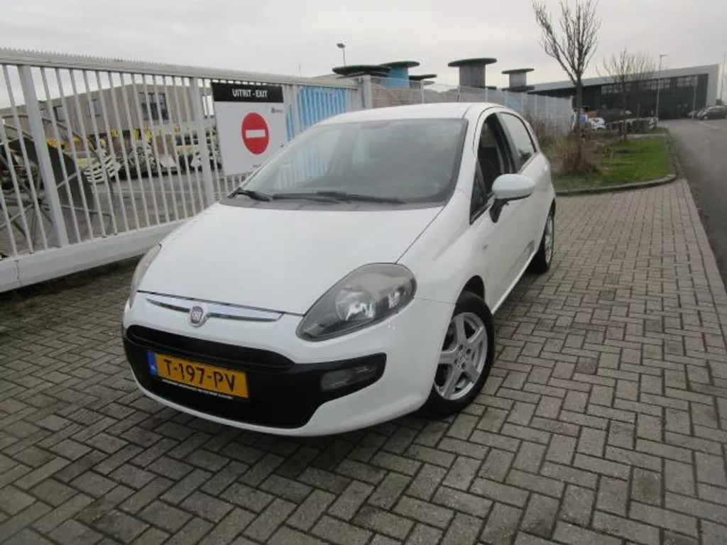 Fiat Punto Evo 1.2 Active, Nw apk