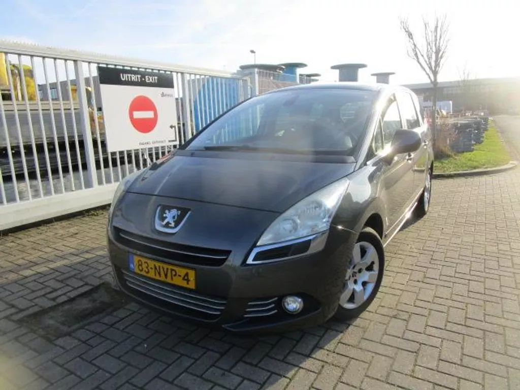Peugeot 5008 1.6 THP ST 7 Persoons
