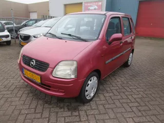 Opel Agila 1.2-16V Comfort