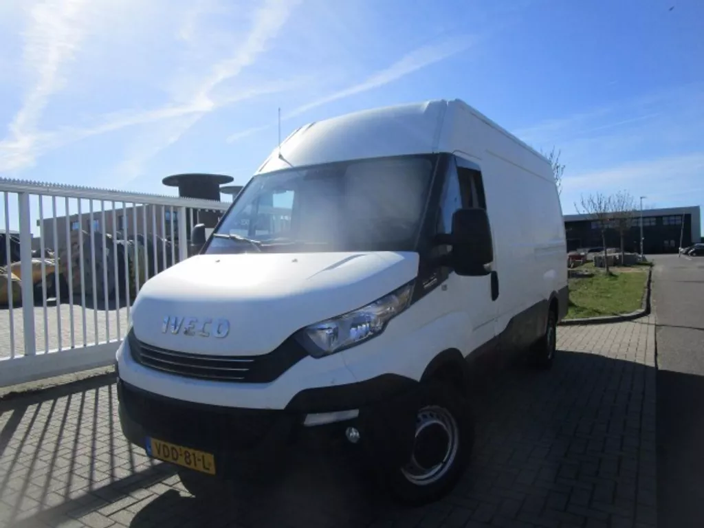 Iveco Daily 35S14V 2.3 352 H3 L Automaat