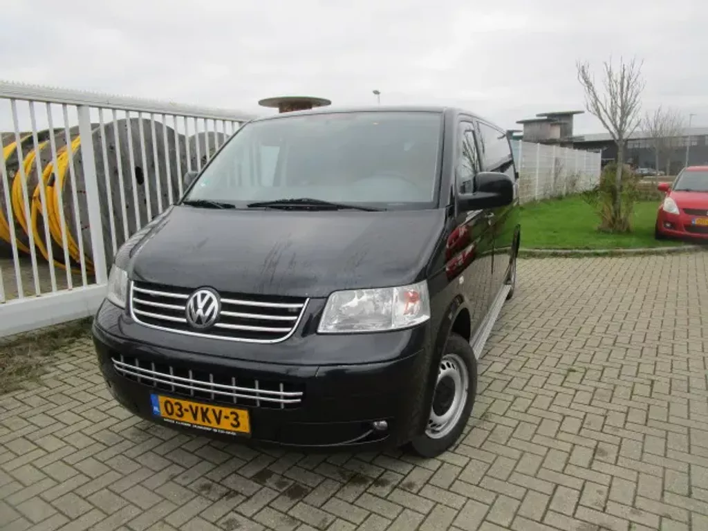 Volkswagen Transporter 2.5 TDI 340  Trendline DC L2H1