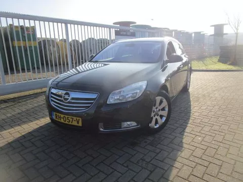 Opel Insignia Sports Tourer 2.0 CDTI Business Opel Insignia Sports Tourer 2.0 CDTI Business