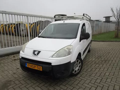 Peugeot Partner 122 1.6 e-HDI L2 XT Profit +