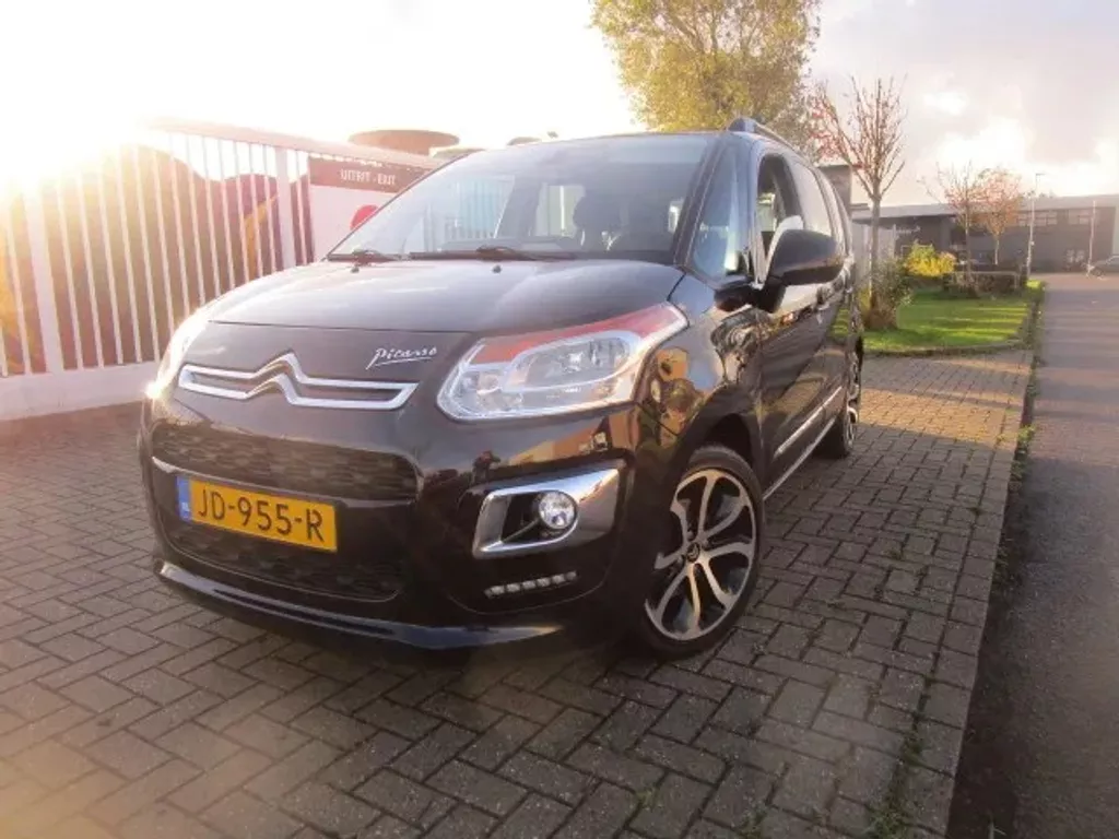 Citroen C3 Picasso 1.2 PureTech Collection , Motor rookt!!!