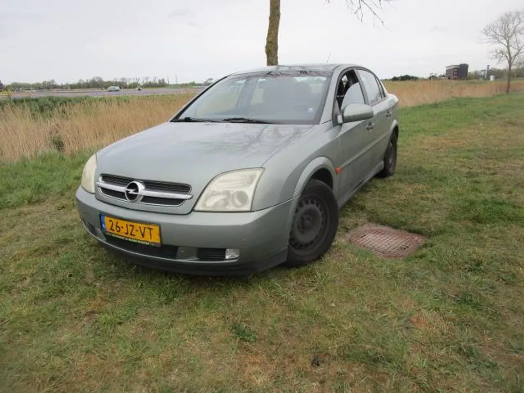 Opel Vectra 1.8-16V Comfort