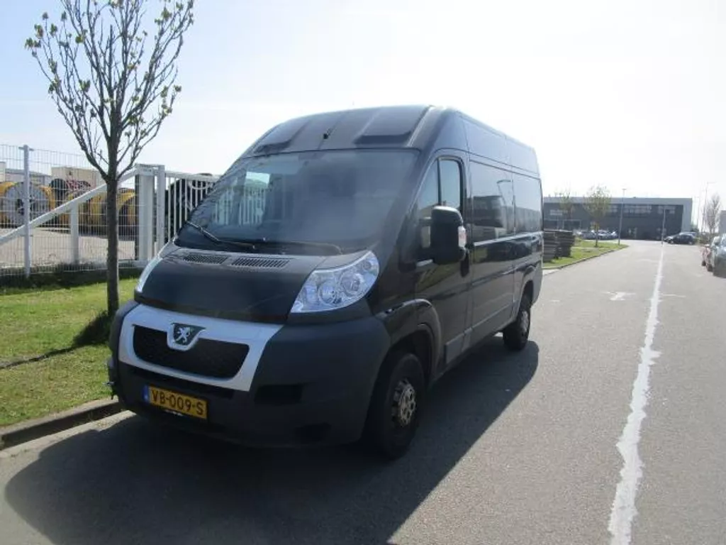 Peugeot Boxer 330 2.2 HDI L2H2 DC Profit+ Motor defect