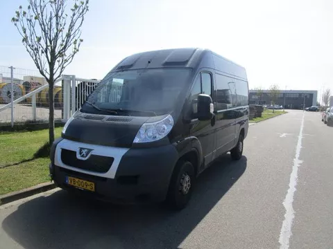 Peugeot Boxer 330 2.2 HDI L2H2 DC Profit+ Motor defect