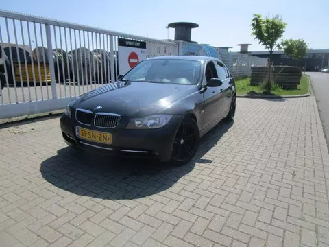 BMW 3-serie 325i High Executive BMW 3-serie 325i High Executive