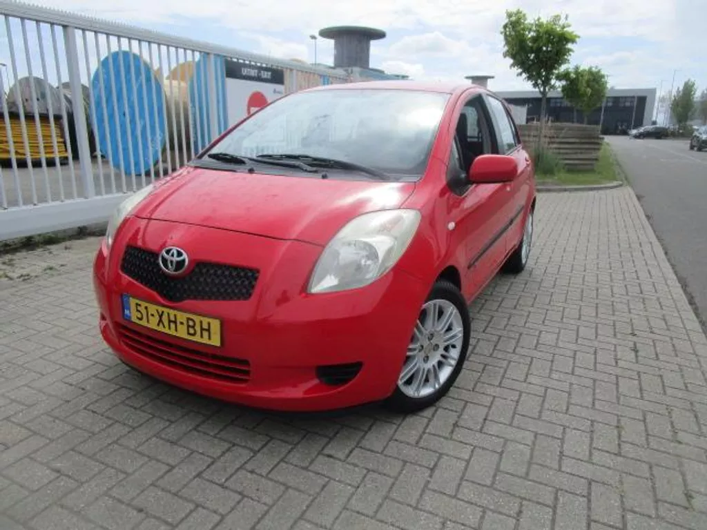 Toyota Yaris 1.3 VVTi Sol, 39.928 KM!!