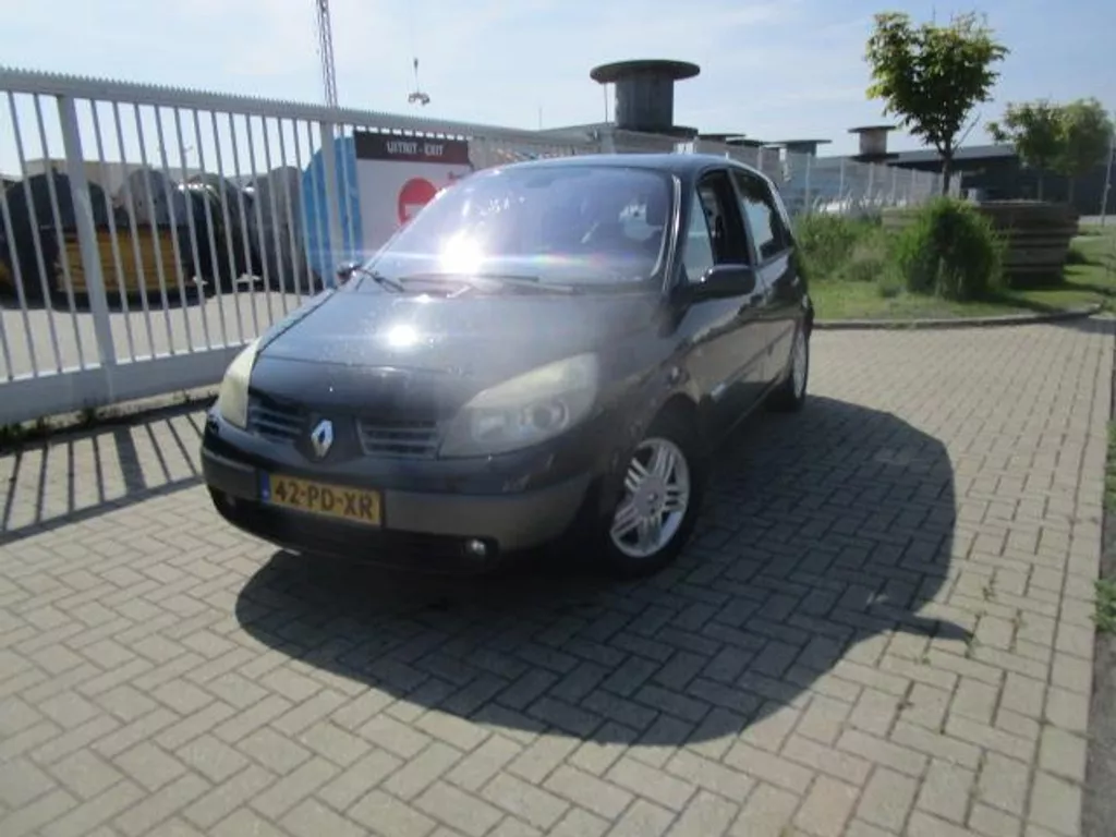 Renault Sc&eacute;nic 2.0-16V Dynamique Luxe, Automaat, Benz/Gas G3