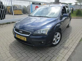 Ford Focus Wagon 1.6-16V Futura