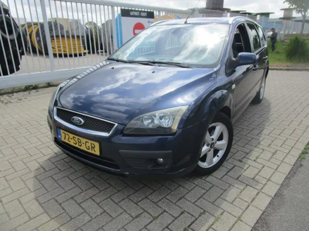 Ford Focus Wagon 1.6-16V Futura