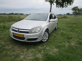 Opel Astra Wagon 1.8 Essentia Automaat