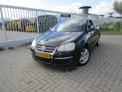Volkswagen Jetta 1.6 FSI Comfortline