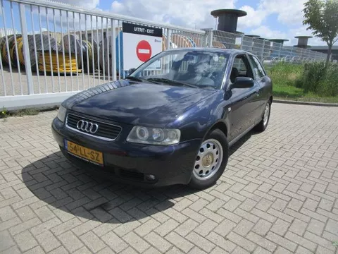 Audi A3 1.6 Attraction
